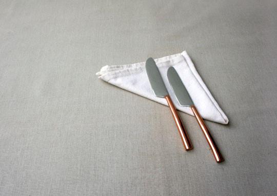 Oval Copper-Plated Dinner Knife (Set of 2)