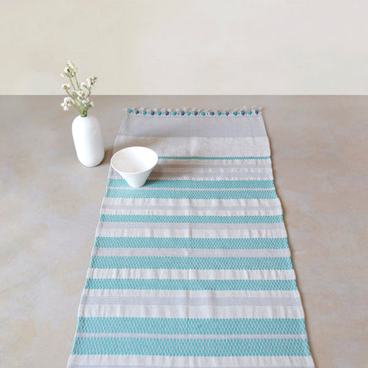 <span> Pakhi  </span> Table Runner